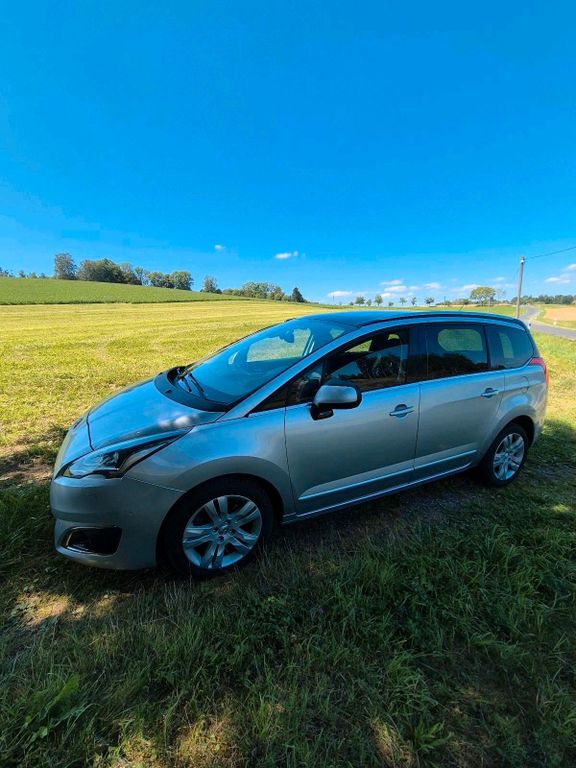 Image of Peugeot 5008