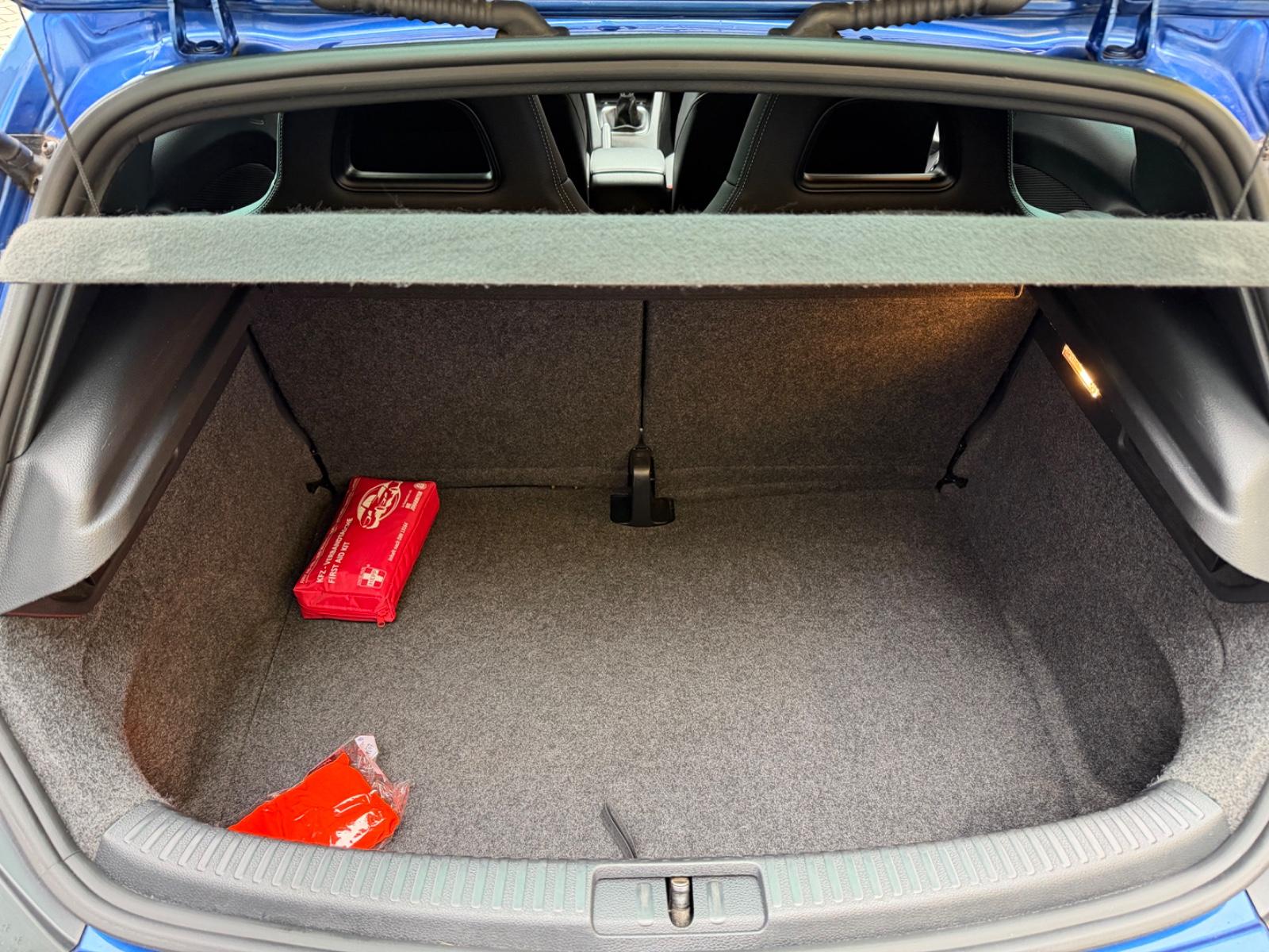 Volkswagen Scirocco/SHZ/SCHALTER/4 SEASON/KLIMAA*/