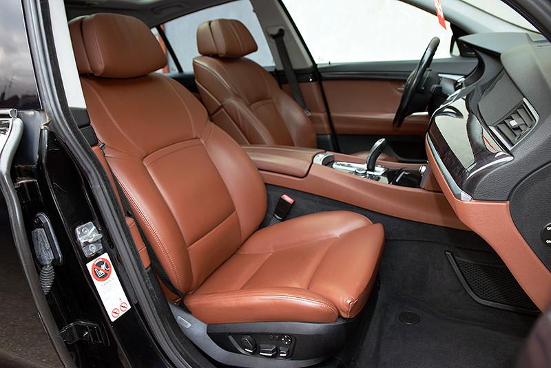 Car Image 23