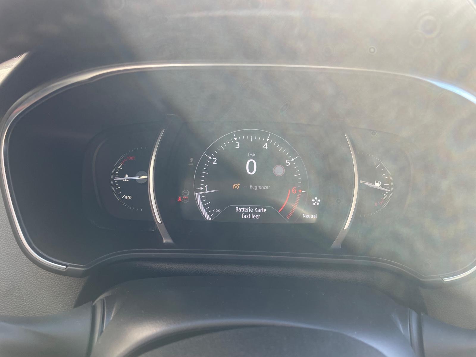 Renault Megane IV 1,3 Limo/Navi/Klima/Kamera/LED/PDC