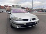 Renault Laguna 2.0*Klimaautomatik*PDC*AHK - Renault Laguna: Limousine