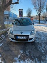 Renault Scenic Dynamique 2.0 16V 140 CVT Dynamique - Renault Scenic Gebrauchtwagen in Erfurt