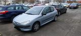 Peugeot 206 Gebrauchtwagen - gebrauchte Peugeot 206 aus dem Jahr 2001