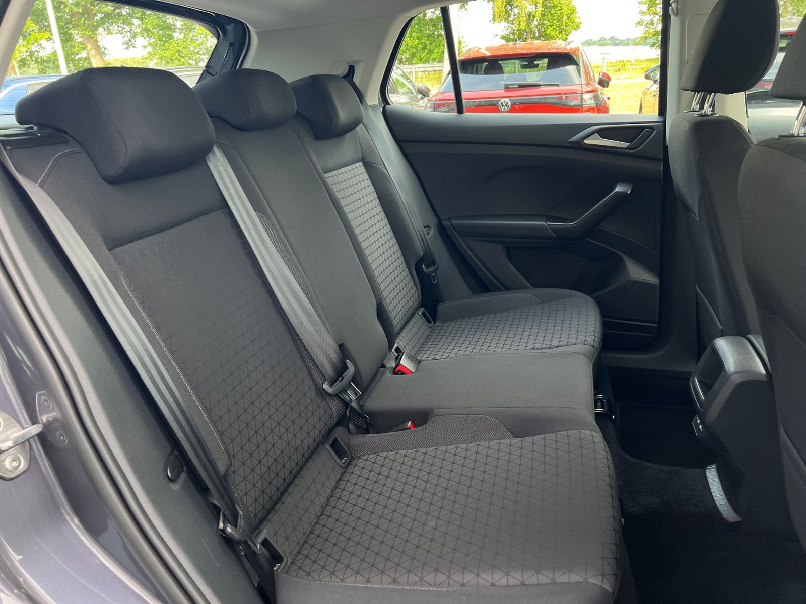 Fahrzeugabbildung Volkswagen T-Cross Life 1.0 TSI DSG *Climatronic, Sitzhzg.,