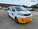Opel Vivaro Ambulance *Automatik*Top*NAVI*