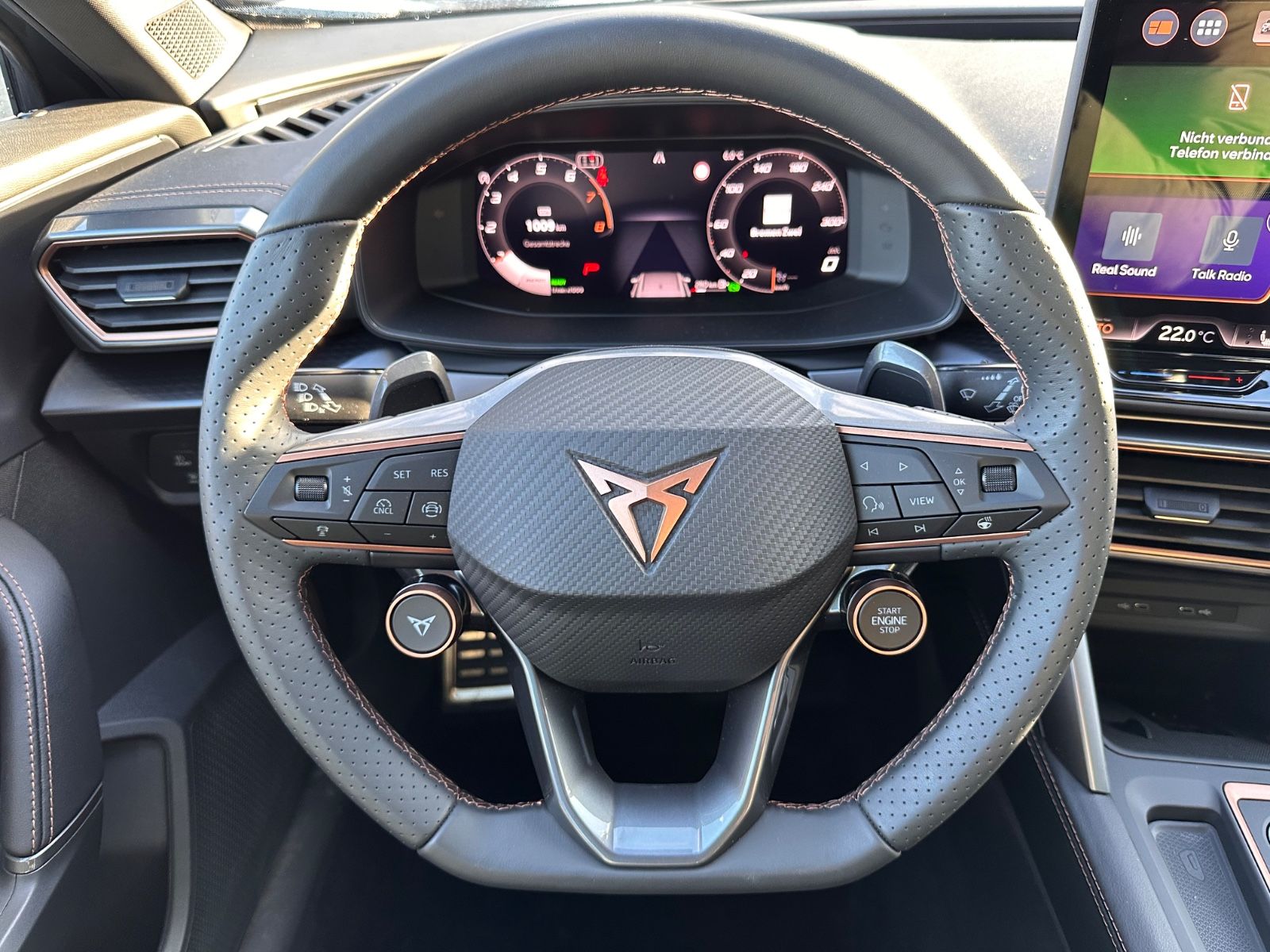 Fahrzeugabbildung CUPRA Formentor 1.5 eTSI DSG ACC/LED/APP/GJR/SHZG