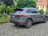Porsche Cayenne Diesel Lenkradheizung - Porsche: Beige, Leder