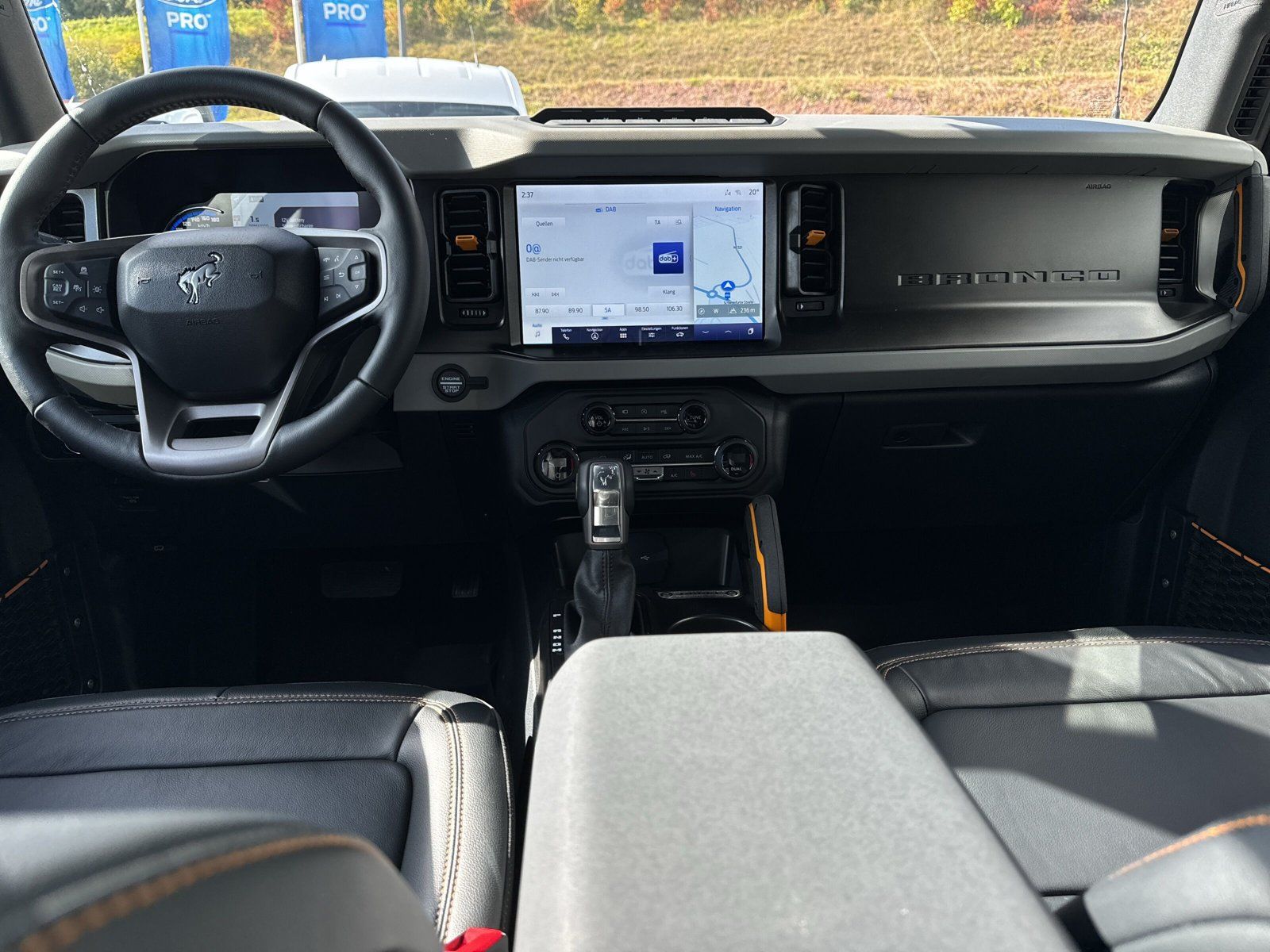 Fahrzeugabbildung Ford Bronco Badlands e-4WD #360-Grad-Kamera