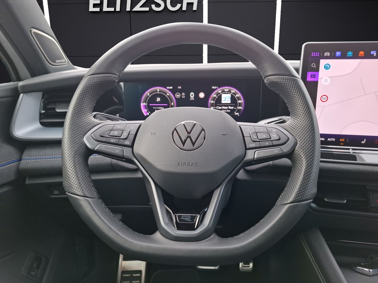 Fahrzeugabbildung Volkswagen Tayron TDI R-Line DSG 4M Matrix AHK Navi AID ACC