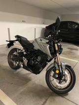 Honda CB125R, Euro 5, ABS, unfallfrei, 9.240 km - Offers