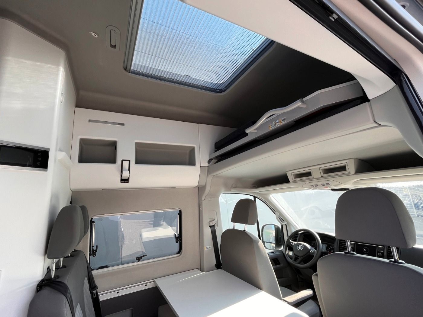 Volkswagen Grand California 600 HOCHBETT LED STANDH LED foto 11