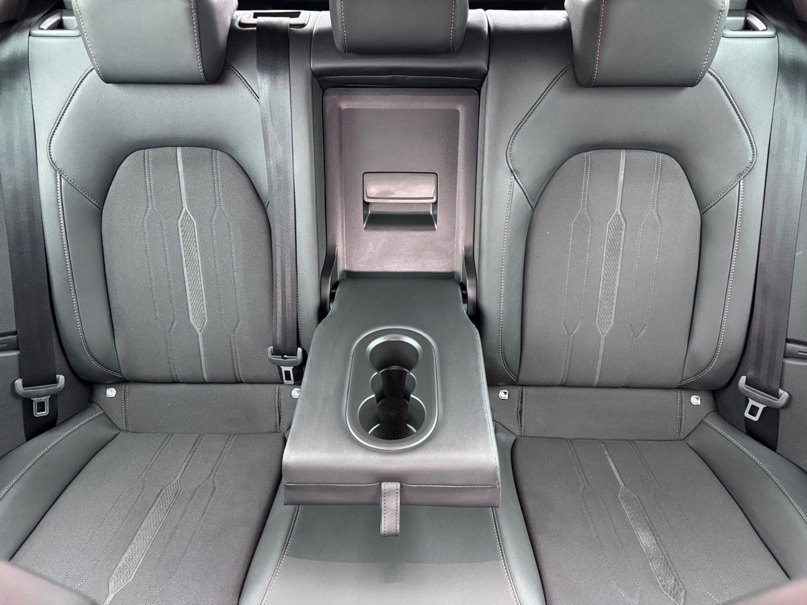 Fahrzeugabbildung CUPRA Formentor 1.5 TSI