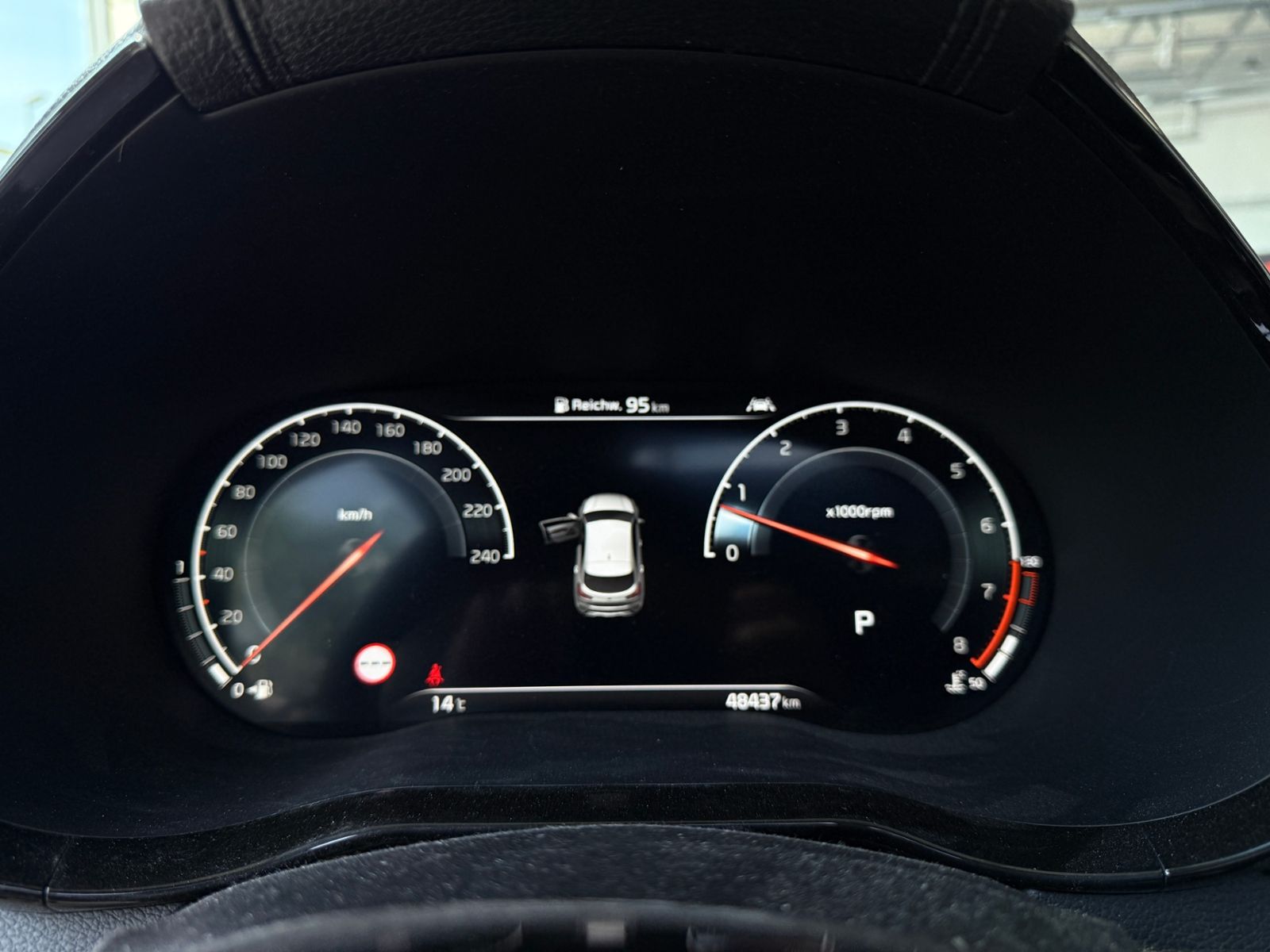 Fahrzeugabbildung Kia XCeed Platinum Edition PANO LEDER LED NAV SHZ