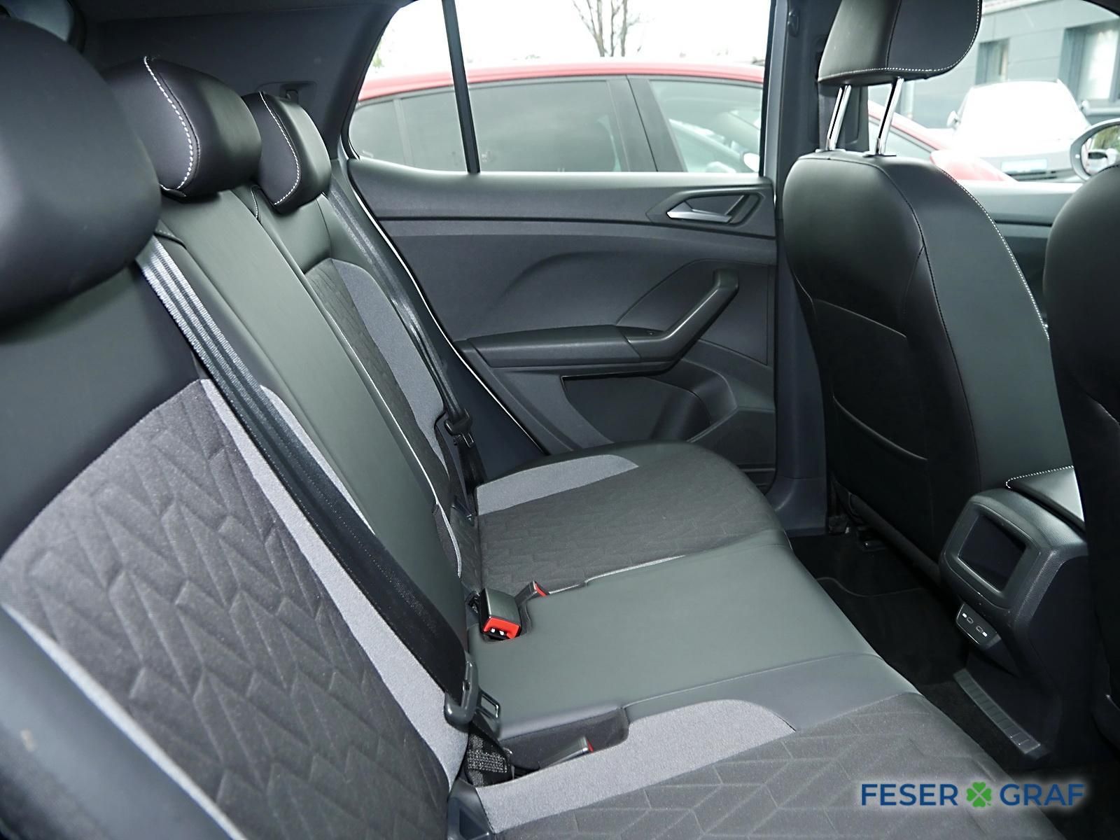 Volkswagen T-Cross - Bild 8