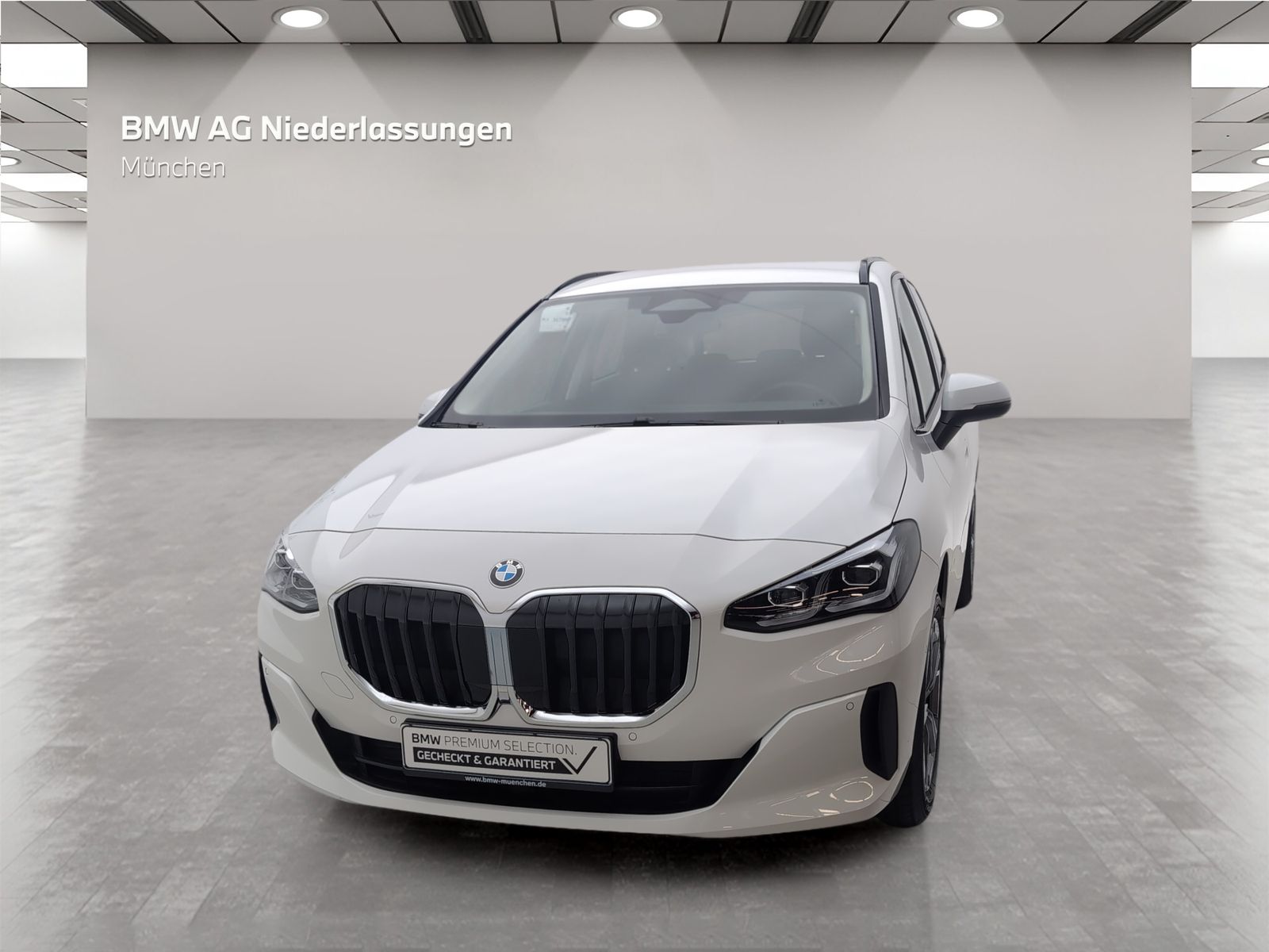 BMW 220 Active Tourer - Bild 4