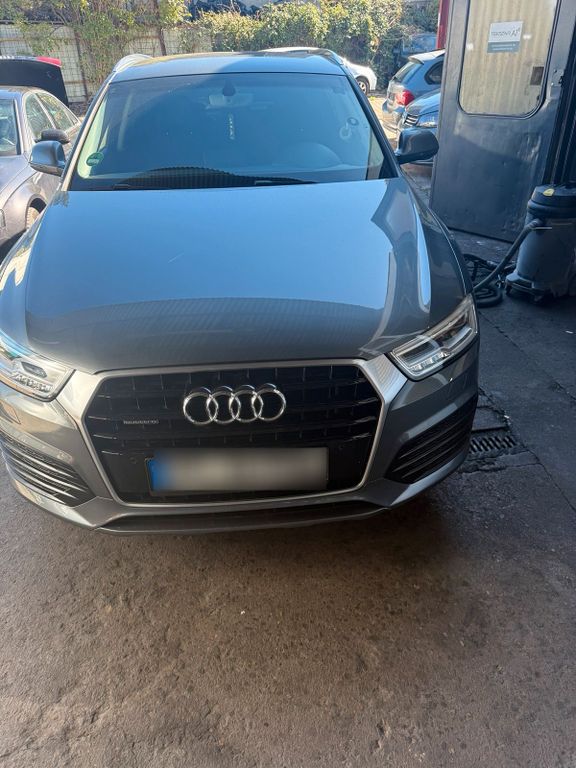 Image of Audi Q3