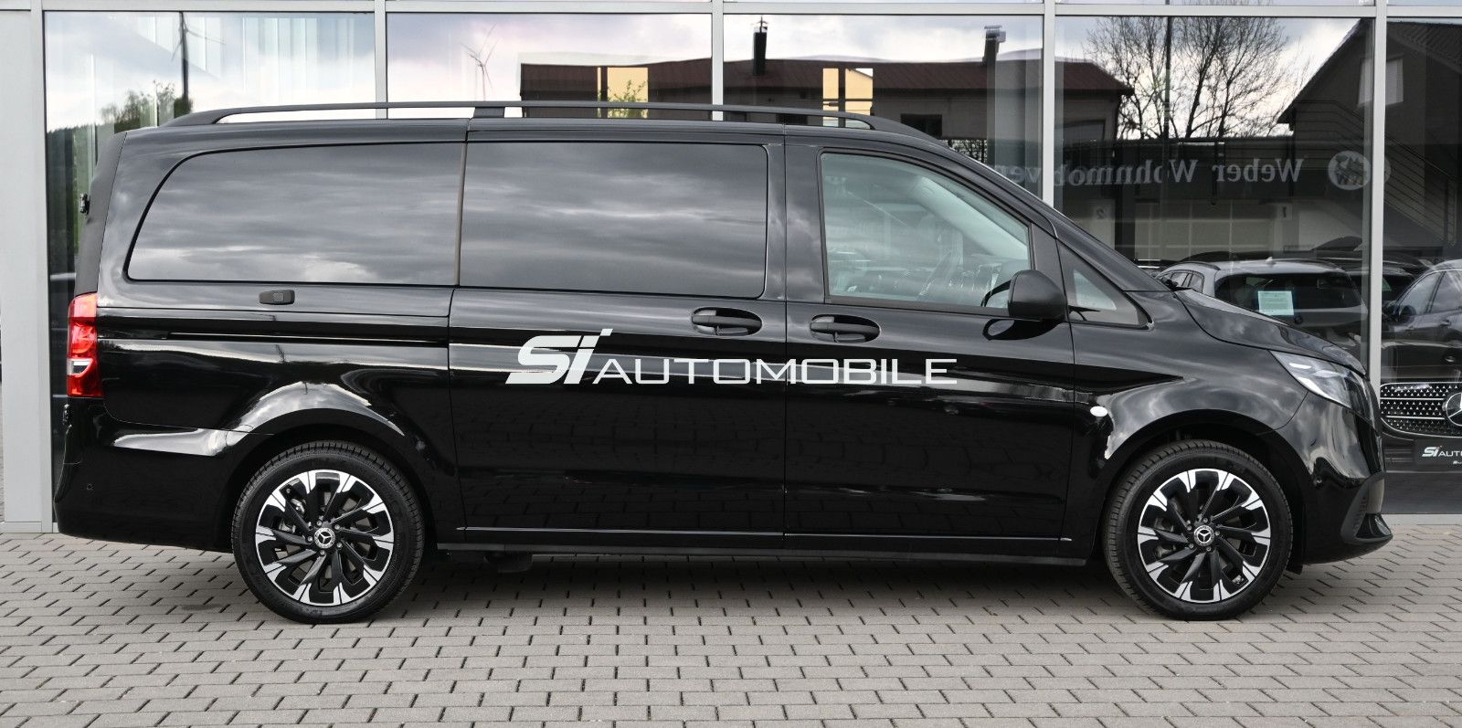 Fahrzeugabbildung Mercedes-Benz Vito 116 CDI PRO Lang Tourer °ACC°AHK°STANDHEIZ°