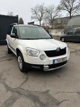 Skoda Yeti Ambition Plus Edition*SHZ*Klimaauto*PDC*AHK - Skoda Yeti: Ambition Plus Edition