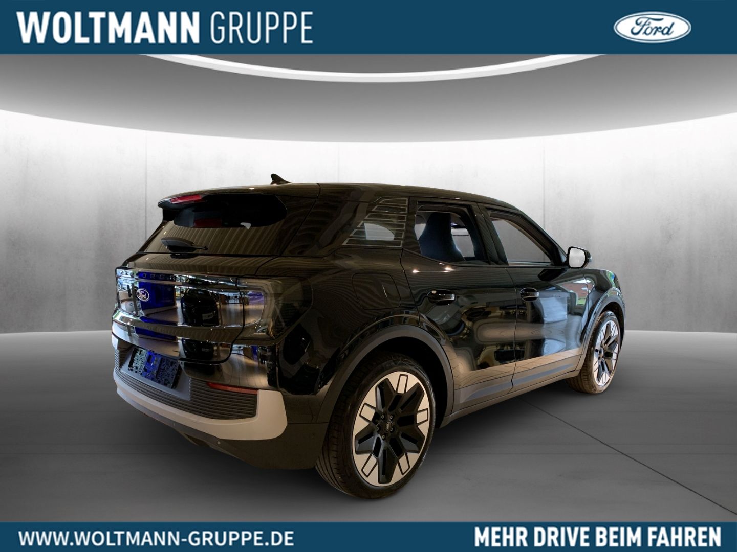 Fahrzeugabbildung Ford Explorer Premium RWD 52 kWh, Wärmepumpe, Matrix