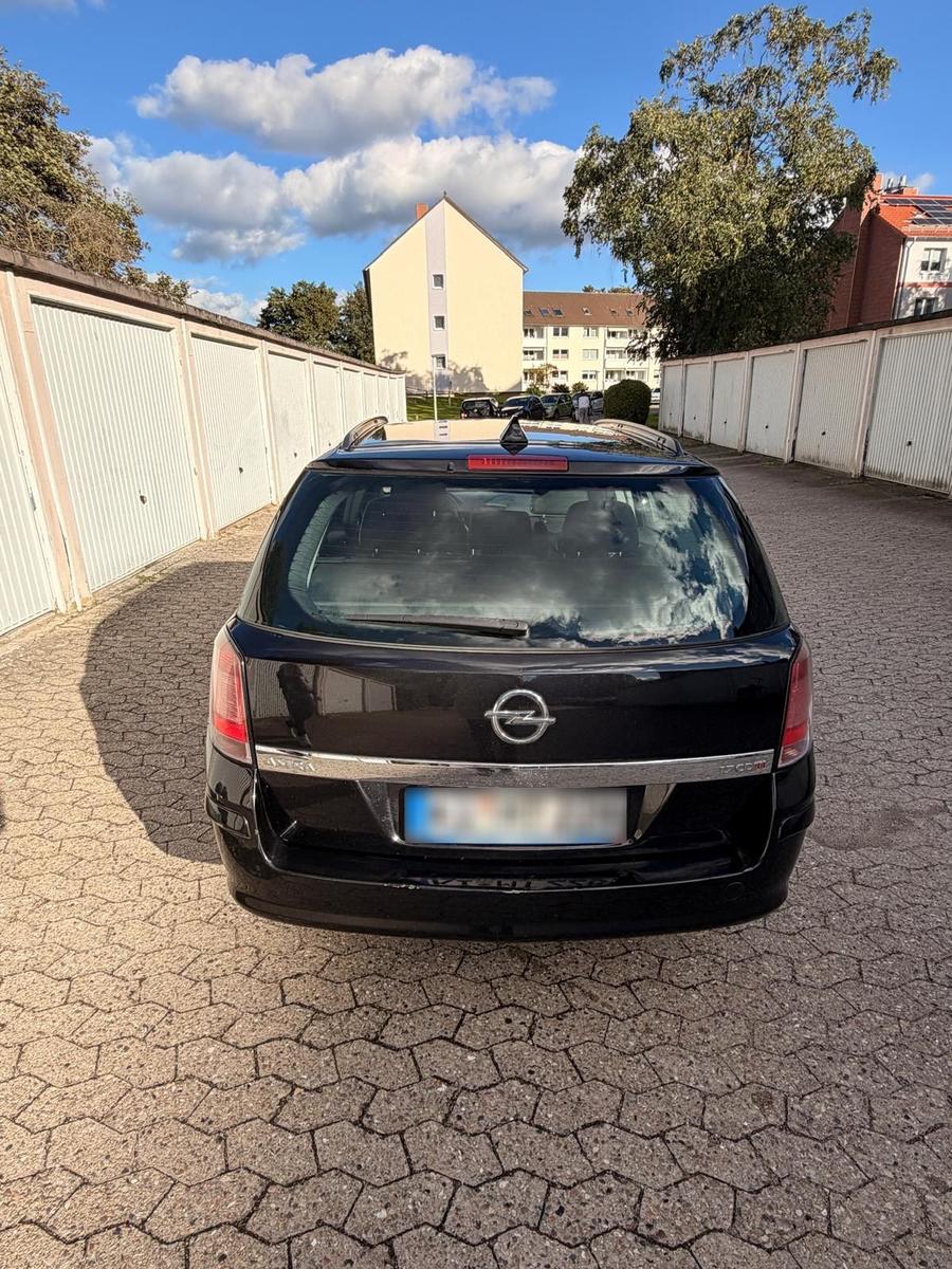 Opel Astra 2005 — engine 101 HP (74kW)