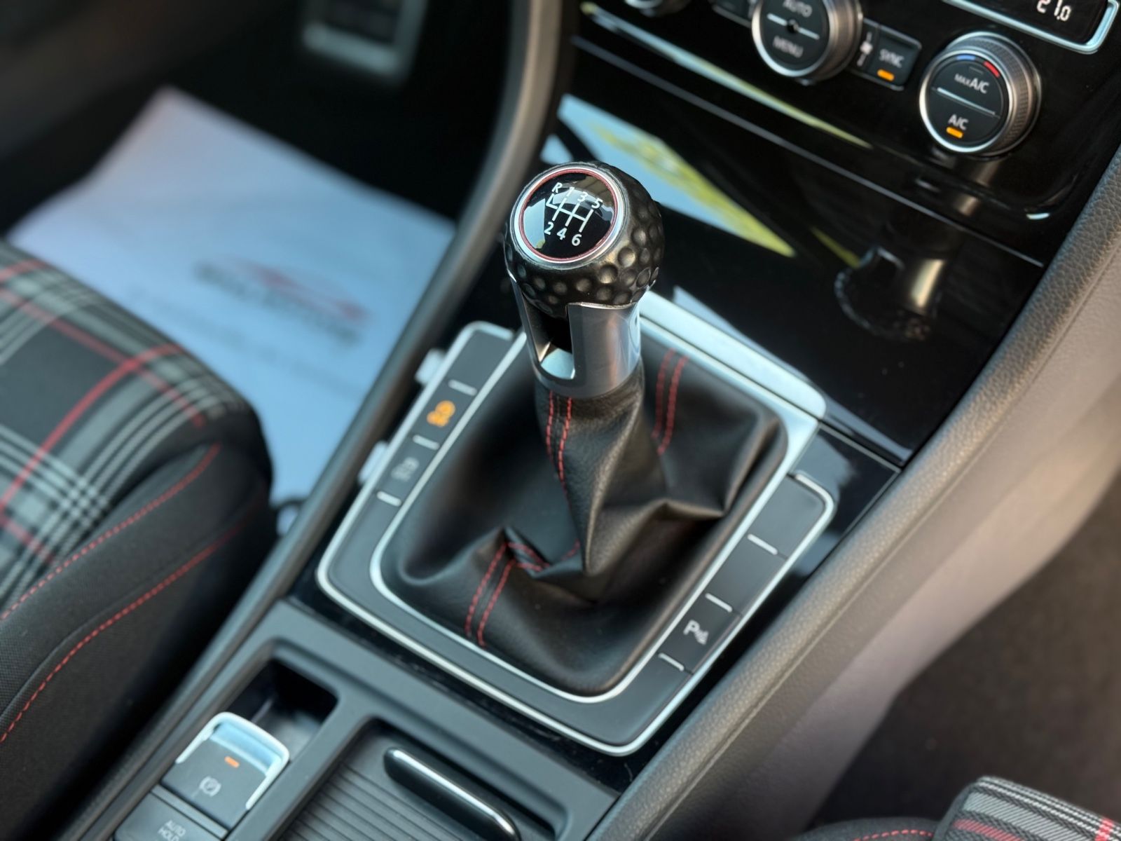 Volkswagen Golf VII Lim. GTI FaceliftLED Dynaudio 4,69% foto 14