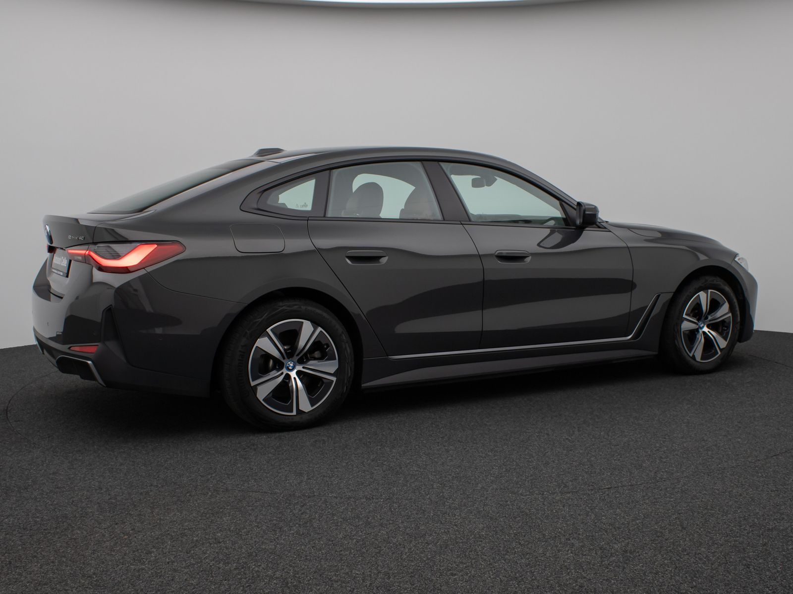 Fahrzeugabbildung BMW i4 eDrive40 Gran Coupé Kamera HUD DAB H/K Komfor