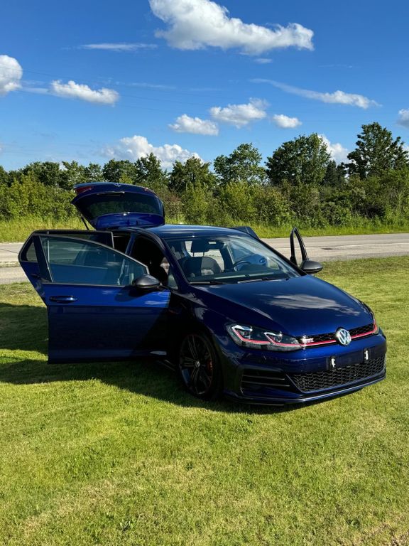 Image of Volkswagen Golf