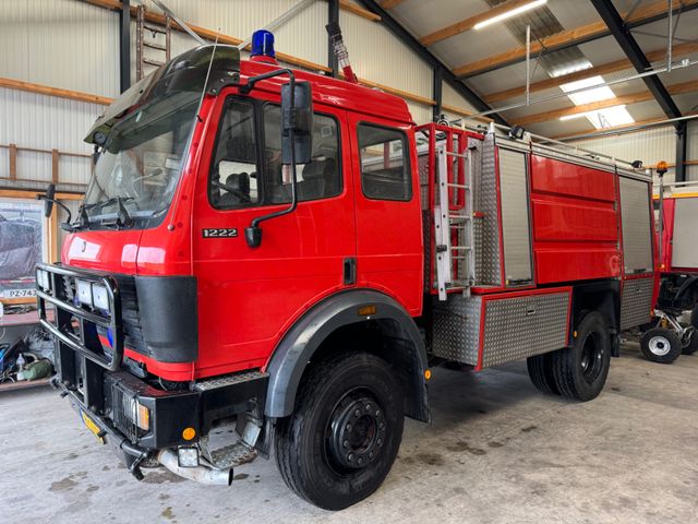 Mercedes-Benz 1222AF-I 4x4