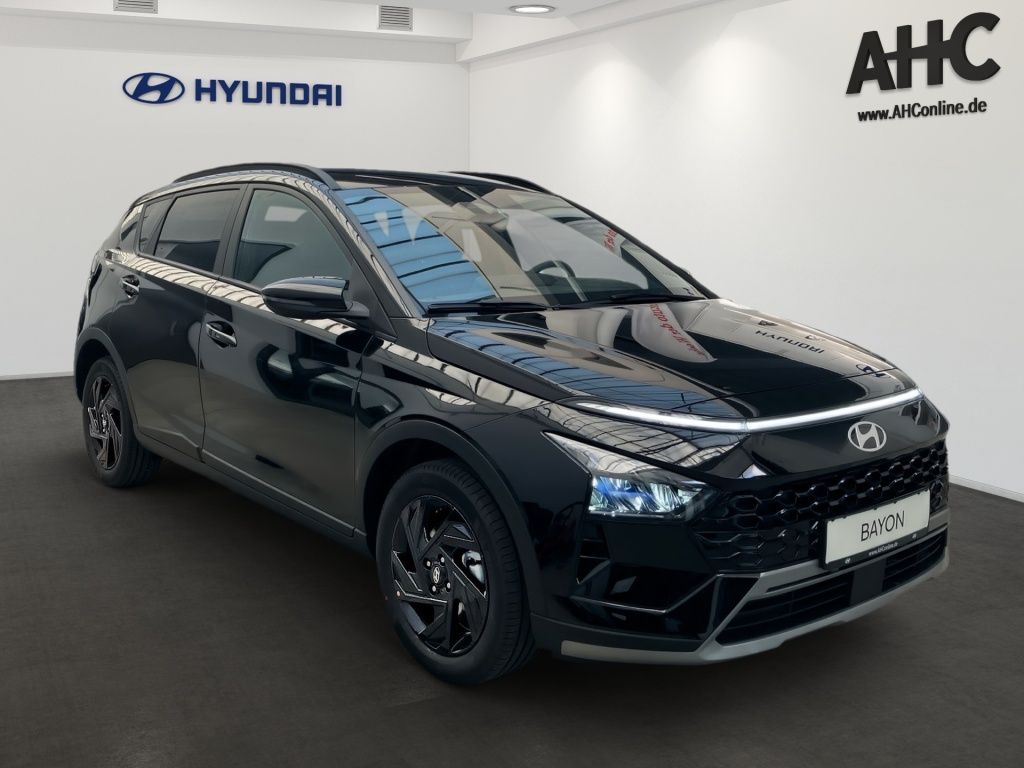 Fahrzeugabbildung Hyundai BAYON 1.0 T-GDI 7-DCT Blackline AUT Akustikglas