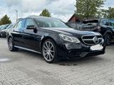 Mercedes-Benz E 63 AMG 4Matic | Top Zustand | HU/AU NEU - Mercedes-Benz E 63 AMG