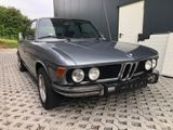 BMW 3,0 L E3 H Abnahme und TÜV neu - Autos aus dem Jahr 1975