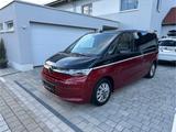 Volkswagen T7 Multivan eHybrid Style StHz IQ DCC PANO LEDER - VW T7 Multivan von privat