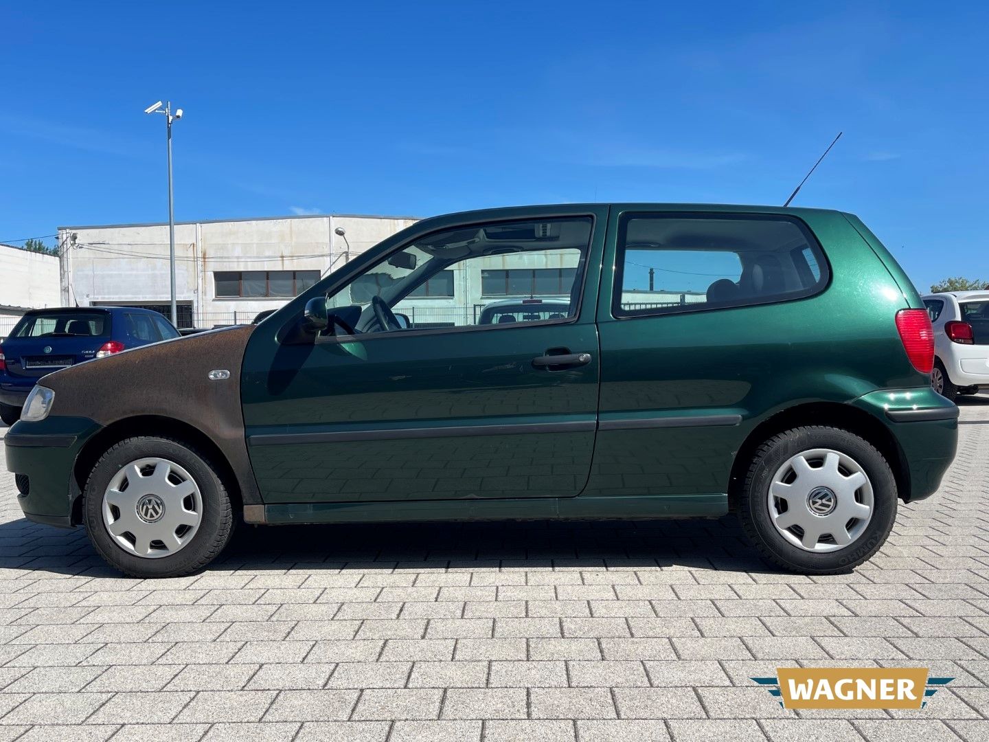 Fahrzeugabbildung Volkswagen Polo Comfortline Sitzheizung Radio Tüv Neu