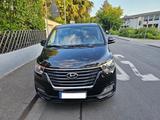 Hyundai H-1 Starex - Hyundai: Starex