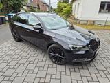 Skoda Superb 2.0 TDI SCR 140kW DSG Premium Edit Co... - Skoda Superb: 140