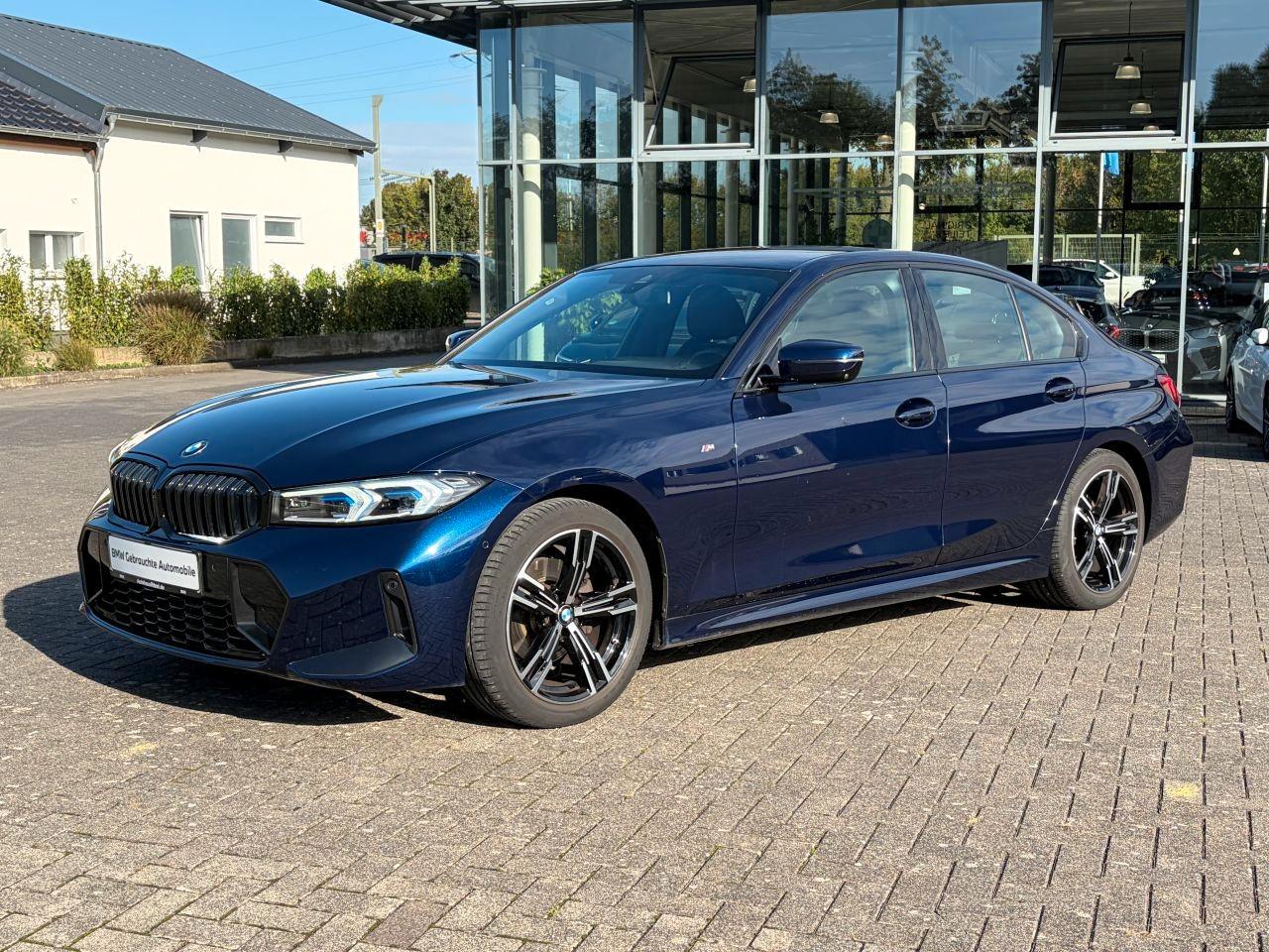 BMW 320i Limousine M Sport / Parking Assistant Plus