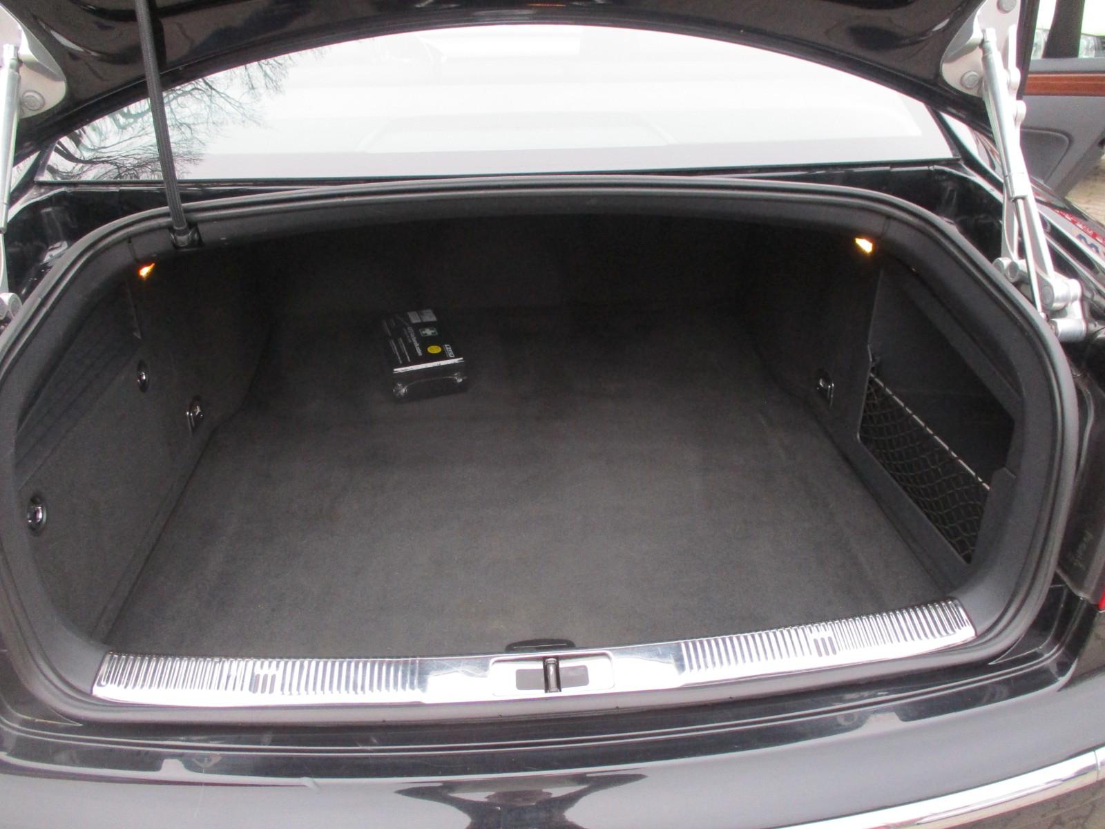 Volkswagen Phaeton V6 TDI 5-Sitzer 4Motion Tüv -neu