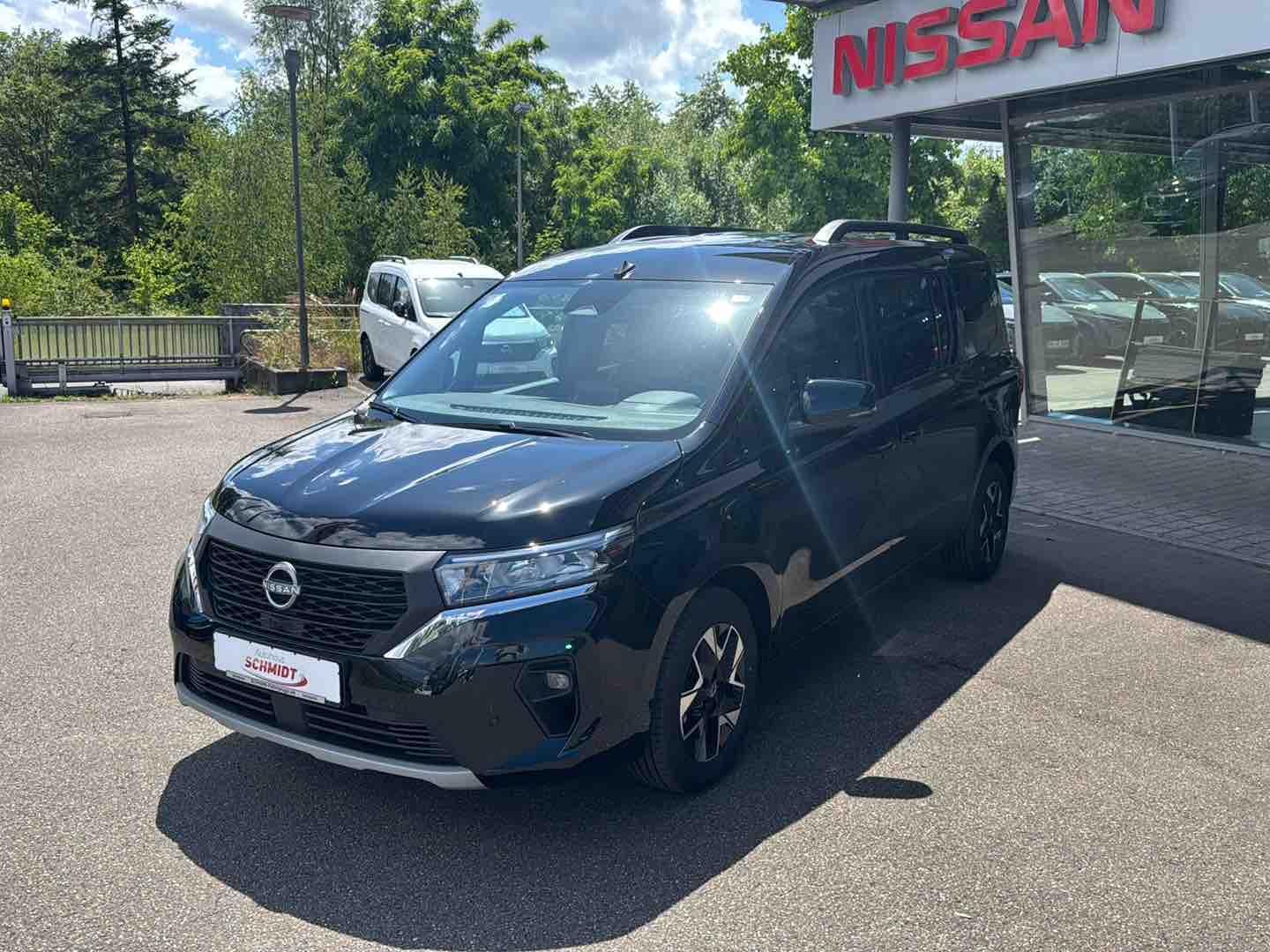 Nissan Townstar Kombi L2 Automatik Tekna 7 Sitze AVM