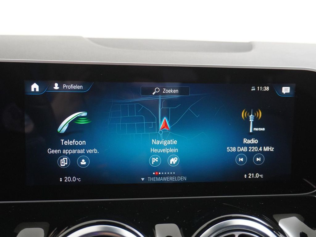 Mercedes-Benz GLA 200 Business Solution Luxury AMG Felgen MBUX