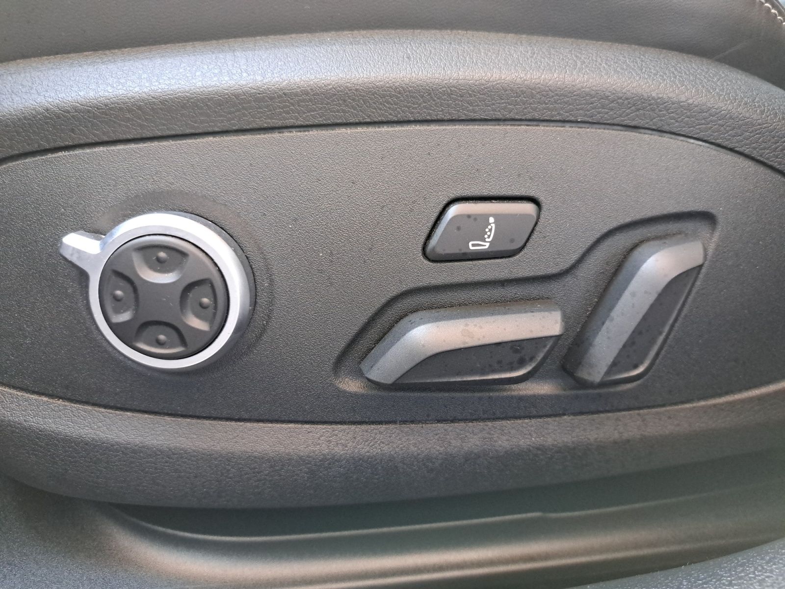 Audi RS4 - Bild 24