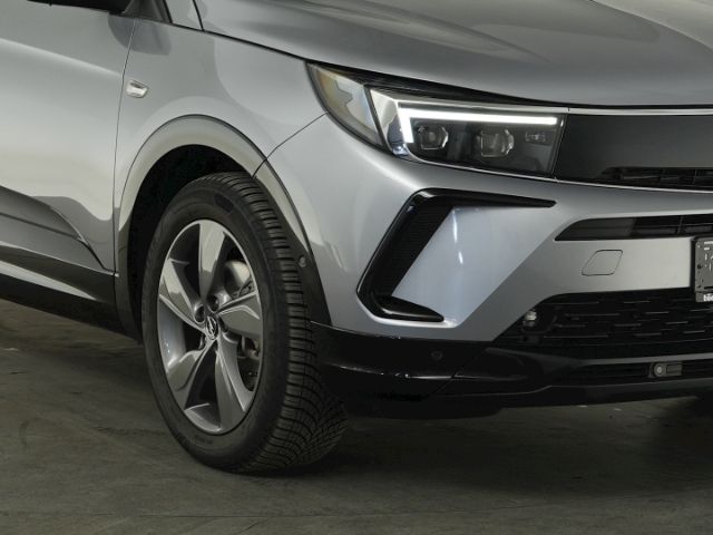 Grandland GS+LED LICHT+NAVI+360 GRAD KAMERA+SITZ