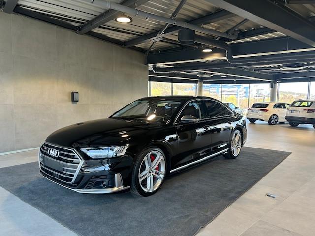 Audi S8 4.0 TFSI quattro ACC, B&O, LED, Standheizung,