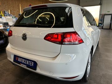MYAUTOCENTER – Gebraucht- und Jahreswagen mit Werkstattservice in Pfaffenhofen Volkswagen Golf VII *TÜV0228*STHZ*KLIMA*NAV*PDC*BLTH*CD*