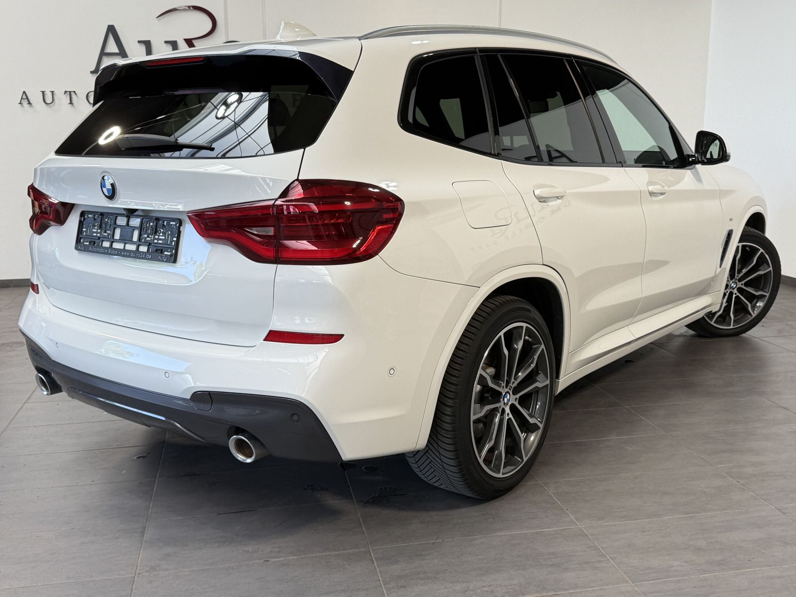 Fahrzeugabbildung BMW X3 xDrive20d M-Sport Aut. NAV+LED+PANO+20ZO+EU6