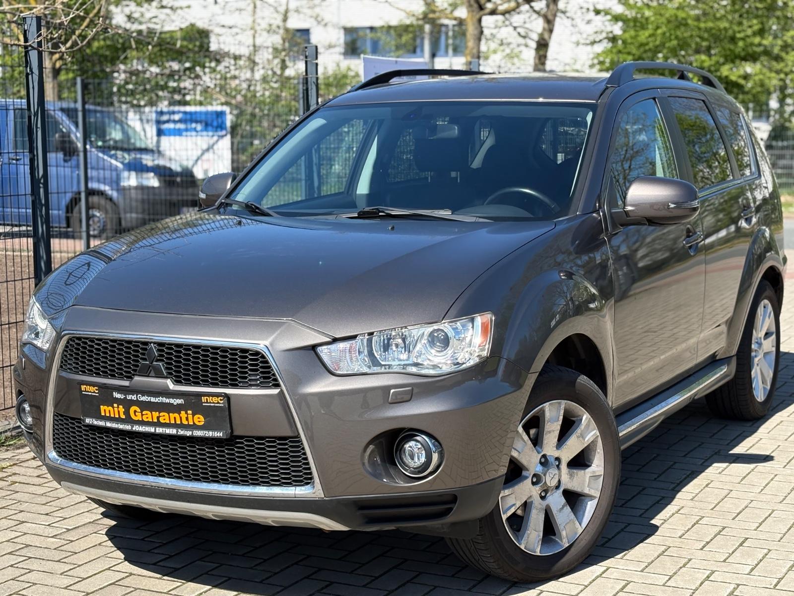 Mitsubishi Outlander Edition 2WD"XENON"KLIMA"AHK"TEILLEDER