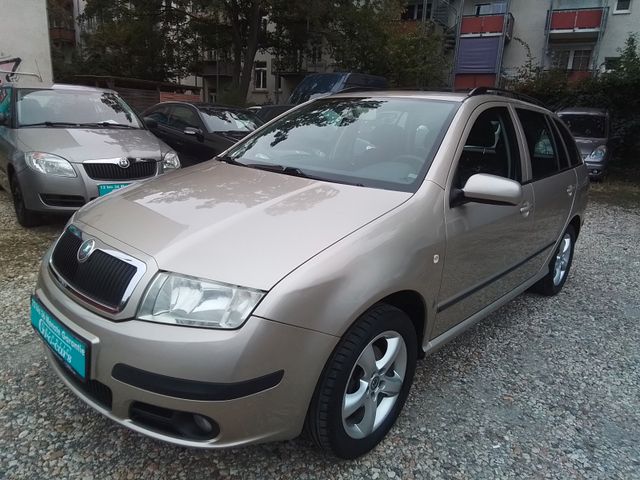 Skoda Fabia Combi Ambiente Automatik