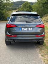 Audi Q5 3.0 TDI S quattro S-Line 1.Hd.  Seniorenfzg - Audi Q5 von privat