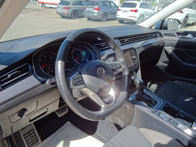 Fahrzeugabbildung Volkswagen Passat Alltrack/4Motion/2.Hd/Kam/AHK/Navi/