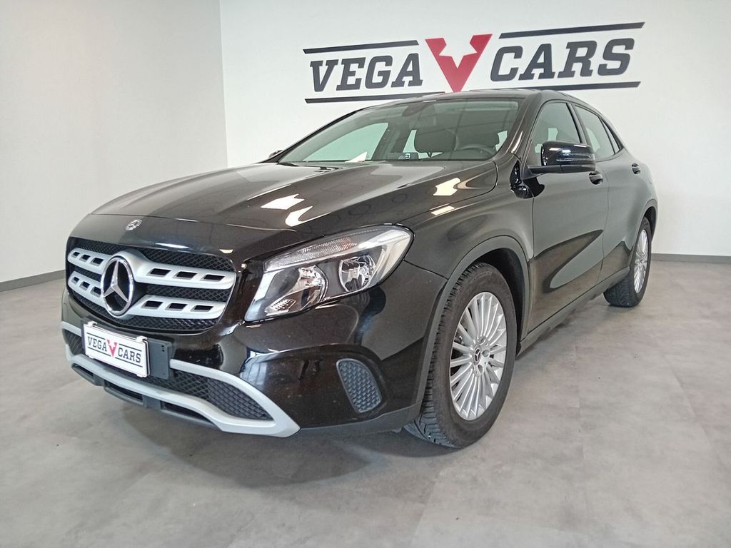 Image of Mercedes-Benz GLA 180