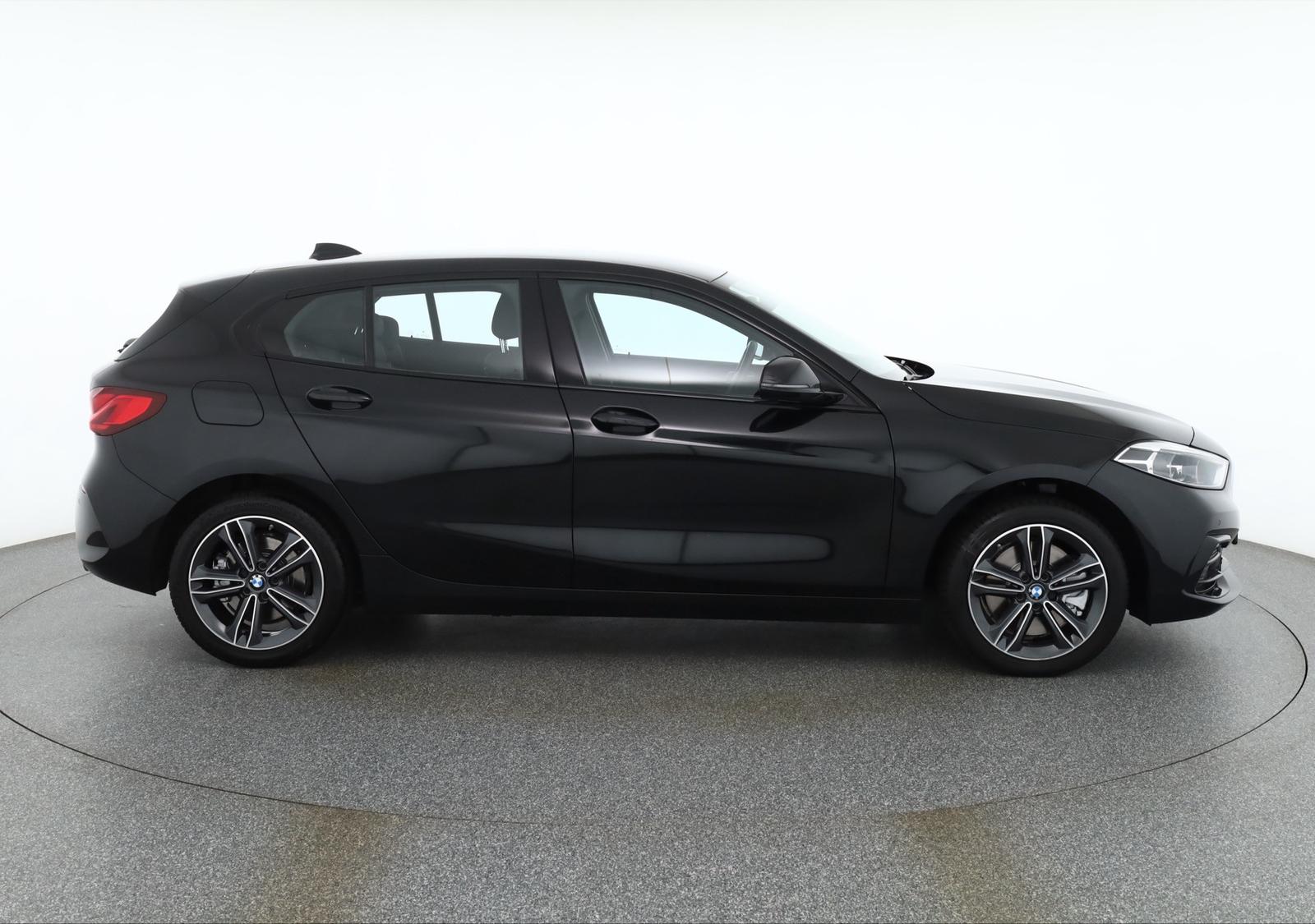 BMW 1 Series i Sportline LED Navi Teilleder AHK DAB PDC, миниатюра 6